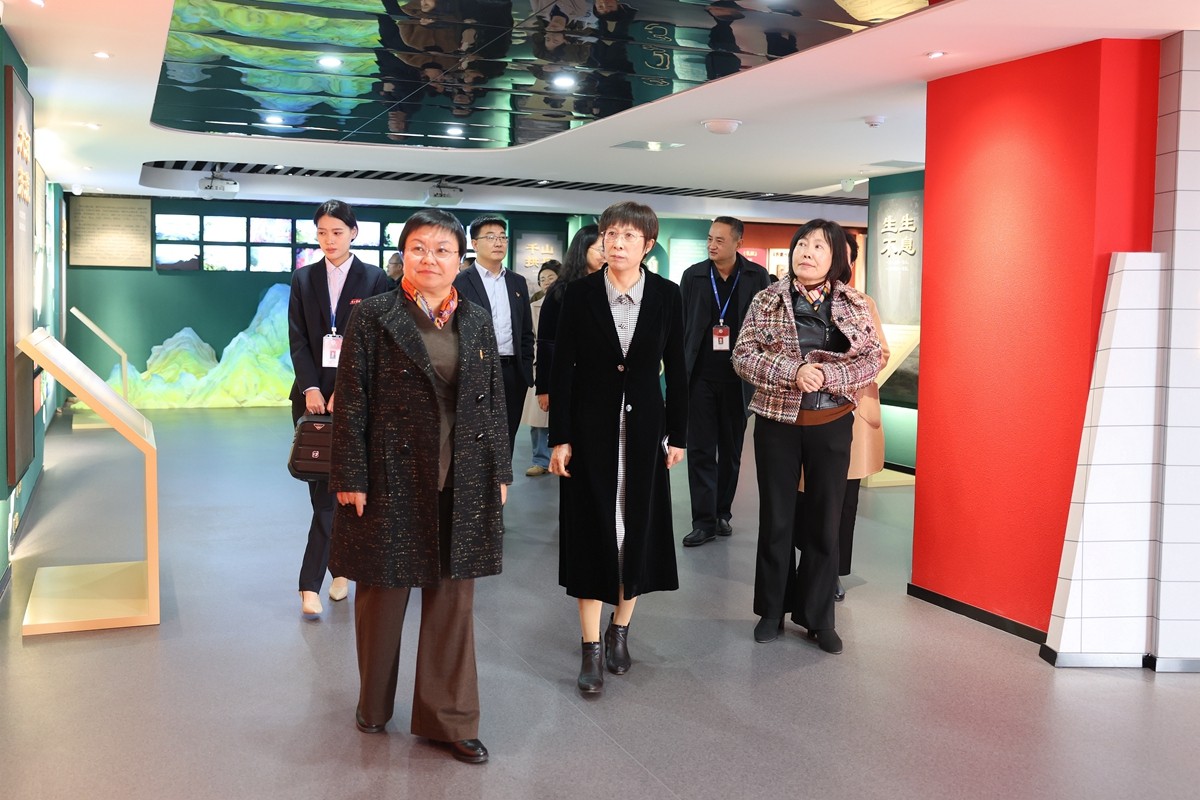 1732067162526859.jpg 5T4A0785.JPG