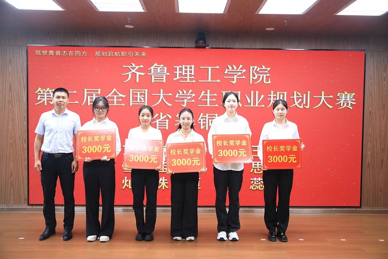 1747901655928162.jpg 000.jpg